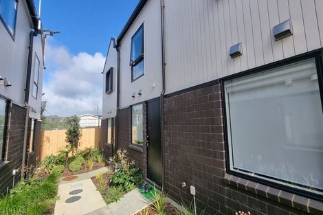 Photo of property in 11/3234 Great North Road, New Lynn, Auckland, 0600