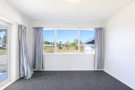 Photo of property in 2 Ngareta Road, Mourea, Rotorua, 3074