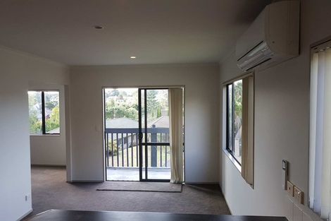 Photo of property in 6 Ruze Vida Drive, Massey, Auckland, 0614