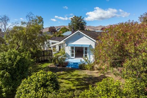 Photo of property in 37 Eltham Road, Blenheim, 7201