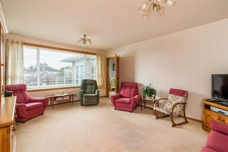 Photo of property in 8 Carbine Place, Sockburn, Christchurch, 8042