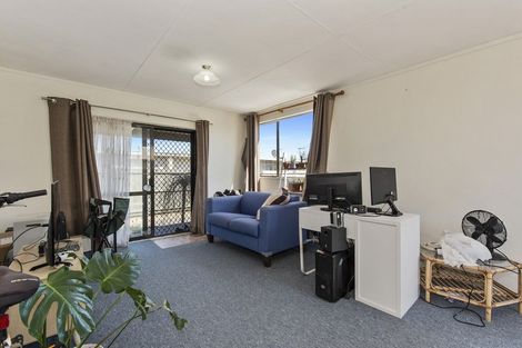 Photo of property in 50c Bandon Street, Frankton, Hamilton, 3204