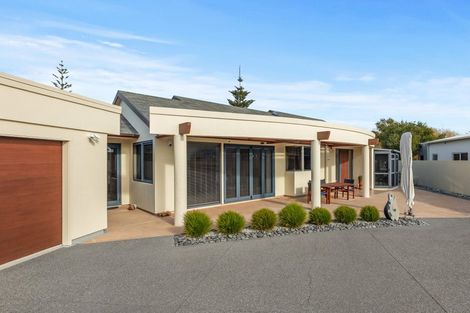 Photo of property in 25 Bermuda Drive, Papamoa Beach, Papamoa, 3118