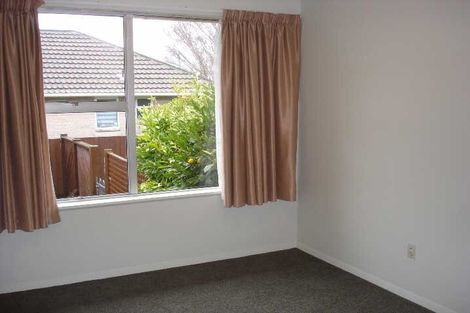 Photo of property in 1/166 Avonhead Road, Avonhead, Christchurch, 8042