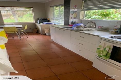 Photo of property in 10 Dakota Avenue, Beach Haven, Auckland, 0626
