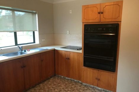 Photo of property in 6a Reidy Place, Pukekohe, 2120