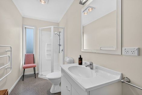 Photo of property in 36b Guthrie Crescent, Castlepoint, Masterton, 5889