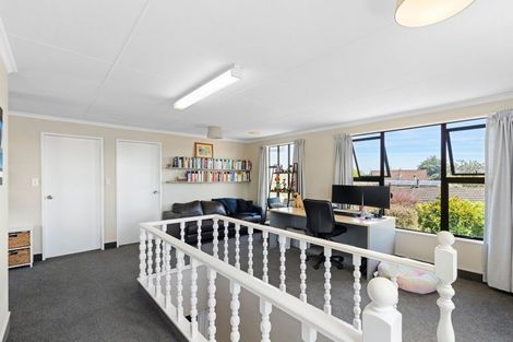 Photo of property in 14 Matipo Street, Levin, 5510