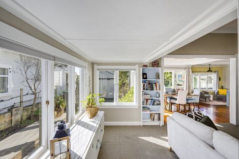 Photo of property in 141 Georges Drive, Napier South, Napier, 4110