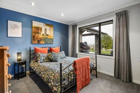 Photo of property in 42 Woodside Road, Woodside, Outram, 9073