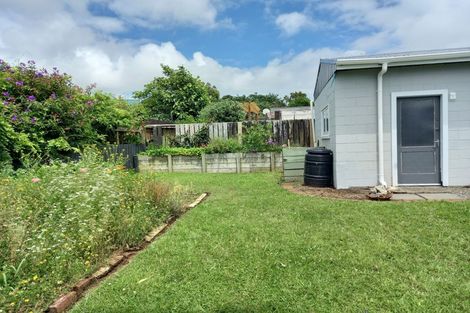 Photo of property in 15 Penrith Street, Westown, New Plymouth, 4310