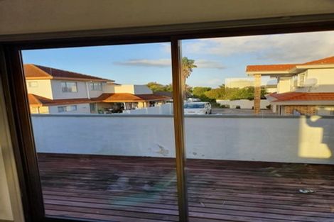 Photo of property in 181 Hobsonville Road, Hobsonville, Auckland, 0618