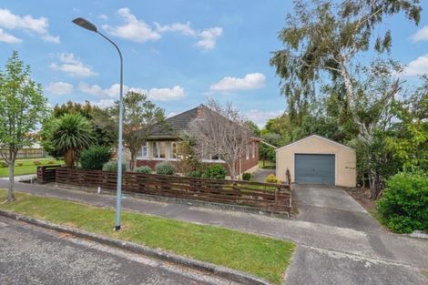 Photo of property in 35 Savage Crescent, West End, Palmerston North, 4412