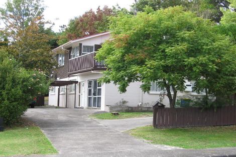 Photo of property in 21 Castleford Street, Green Bay, Auckland, 0604