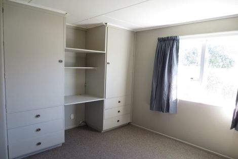 Photo of property in 7 Blueberry Grove, Timberlea, Upper Hutt, 5018