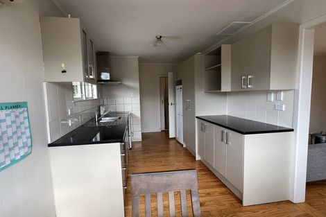 Photo of property in 9 Linwood Avenue, Forrest Hill, Auckland, 0620