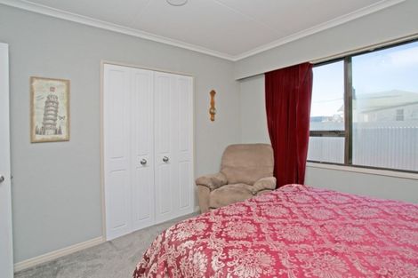 Photo of property in 11 Galway Street, Grasmere, Invercargill, 9810