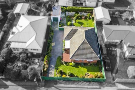 Photo of property in 34 Totara Park Road, Clouston Park, Upper Hutt, 5018