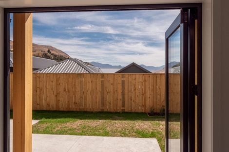 Photo of property in 4 Southdown Road, Jacks Point, 9371