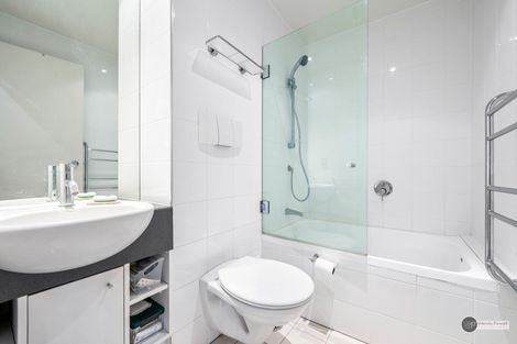 Photo of property in Sanctum Apartment, 10 Ebor Street, Te Aro, Wellington, 6011