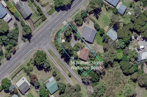Photo of property in 36 William Street, Waikanae Beach, Waikanae, 5036