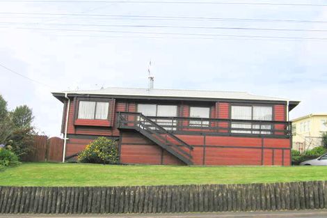 Photo of property in 1/136 Rosier Road, Glen Eden, Auckland, 0602