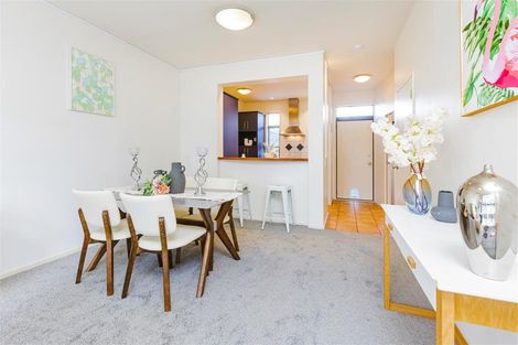 Photo of property in 86/2 Armoy Drive, East Tamaki, Auckland, 2016