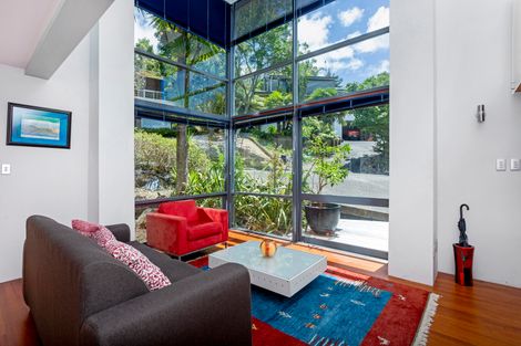 Photo of property in 6 Gannet Point, Rothesay Bay, Auckland, 0630