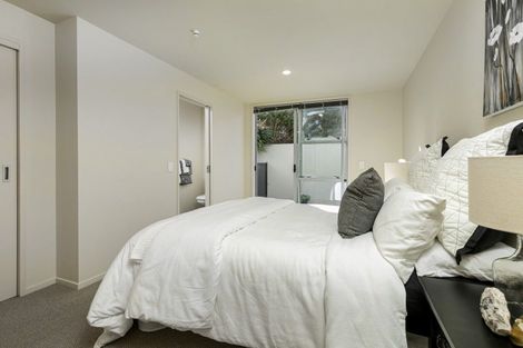 Photo of property in 8/3 Riverside Road, Orewa, 0931