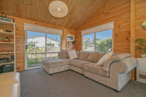 Photo of property in 9 Charles Green Drive, Cooks Beach, Whitianga, 3591