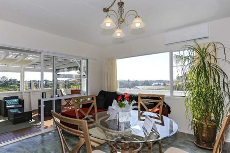 Photo of property in 9 Te Arawa Place, Welcome Bay, Tauranga, 3112