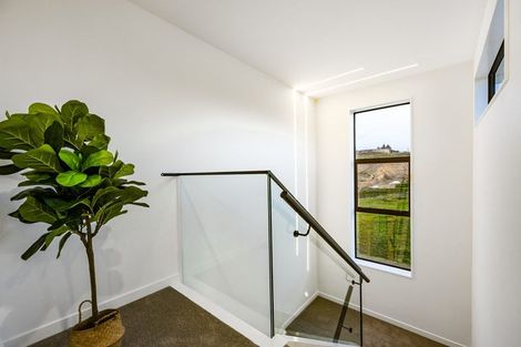 Photo of property in 57 Matangi View Drive, Orewa, 0931