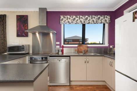 Photo of property in 25 Whitaker Street, Otumoetai, Tauranga, 3110