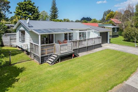 Photo of property in 17 Mako Avenue, Whiritoa, Whangamata, 3691