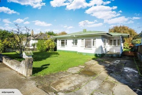 Photo of property in 9 Gifford Avenue, Wesley, Auckland, 1041
