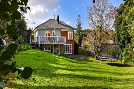 Photo of property in 211 Lake Road, Belmont, Auckland, 0622