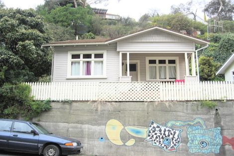 Photo of property in 43 Faraday Street, Hospital Hill, Napier, 4110