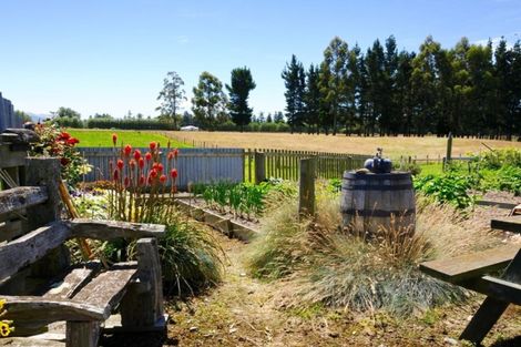 Photo of property in 192 Waihao Back Road, Waimate, 7979