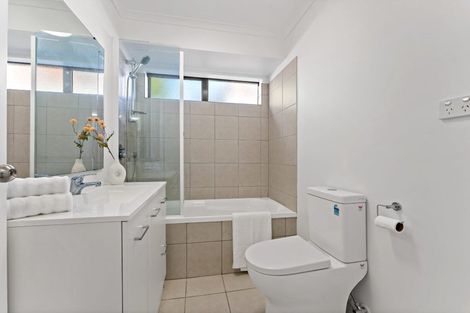 Photo of property in 113a Titirangi Road, New Lynn, Auckland, 0600