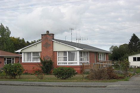 Photo of property in 3 Betten Street, Waimate, 7924