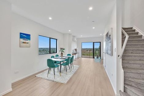 Photo of property in 16b Putiputi Way, Papakura, 2110