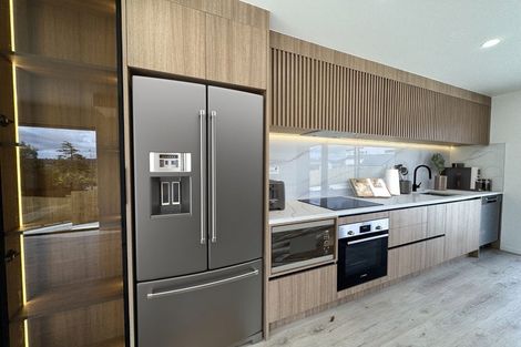 Photo of property in 1/36 Fairdale Place, Birkdale, Auckland, 0626