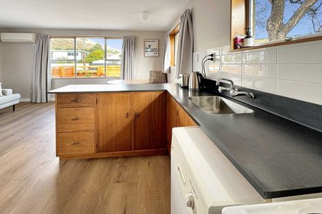 Photo of property in 1/69 Wiggins Street, Sumner, Christchurch, 8081