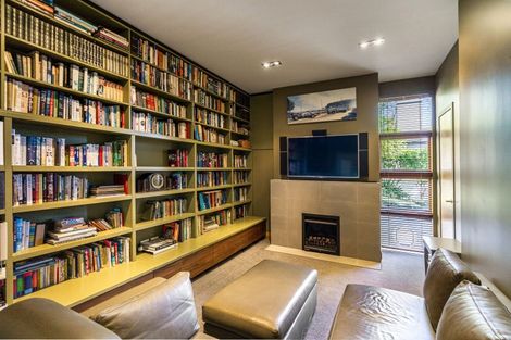 Photo of property in 48 Saint Georges Bay Road, Parnell, Auckland, 1052