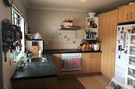 Photo of property in 11 Brittany Drive, Henderson, Auckland, 0612