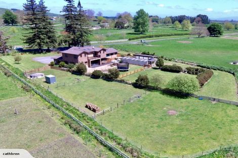 Photo of property in 25 Benn Road, Cambridge, 3495