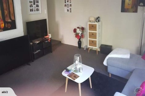 Photo of property in 44 Bayview Road, Browns Bay, Auckland, 0630