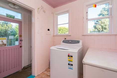 Photo of property in 10 Stenhope Crescent, Corstorphine, Dunedin, 9018