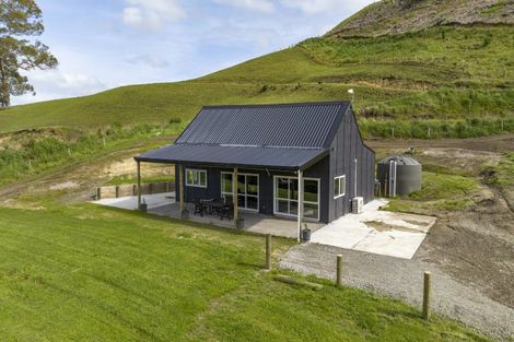 Photo of property in 1405 Taihape Road, Sherenden, Hastings, 4179
