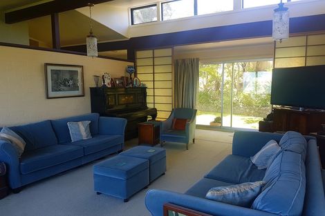 Photo of property in 24 Rakeiora Grove, Korokoro, Lower Hutt, 5012